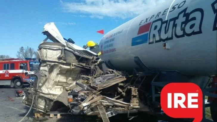 Choque en cadena: entre cuatro vehículos, uno con carga peligrosa