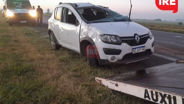 Despistó un auto en autopista a la altura de Monje y estudiarán una falla mecánica