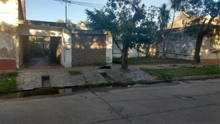 Por un espiral se incendió una habitación en una casa céntrica