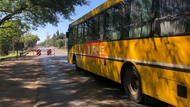 Este martes continúan los desvíos por las obras en el puente