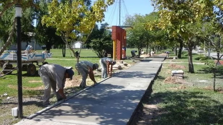 Provincia aportó 209 mil pesos para estacionamiento céntrico