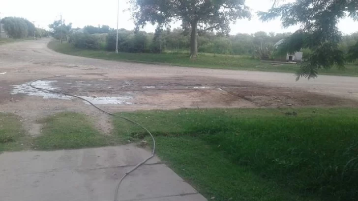 Vecinos de La Boca reclamaron mayor riego y la comuna aumentó la frecuencia