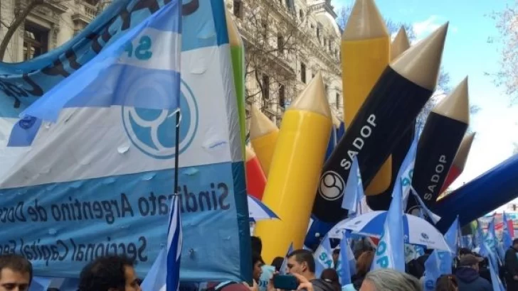 11 de abril: paro nacional docente