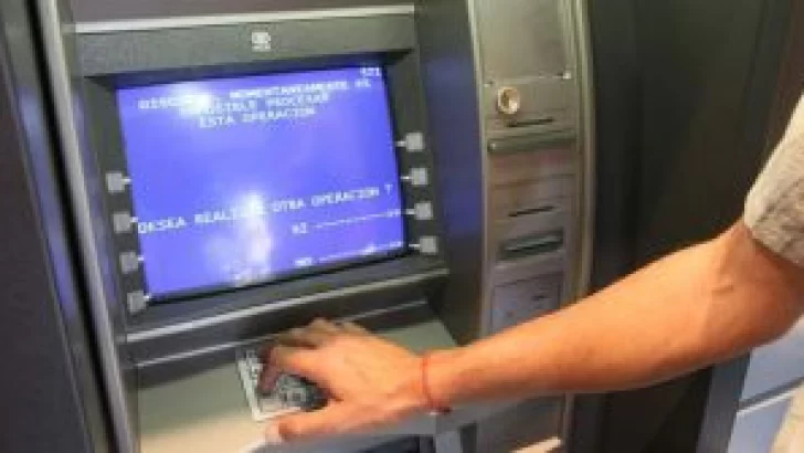 Ya está disponible el cronograma de pago a los agentes provinciales