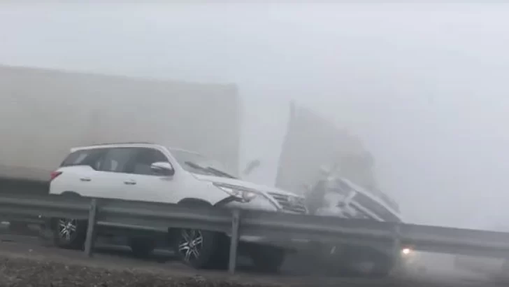 Otro triple accidente se produjo en la madrugada en autopista