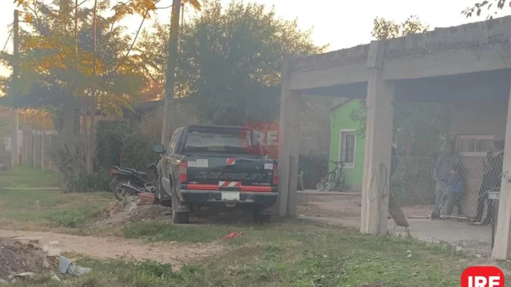 Un vecino se descompuso al volante y terminó impactando contra un árbol