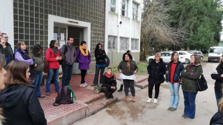 Este jueves empleados de la Colonia Psiquiátrica cortarán la ruta