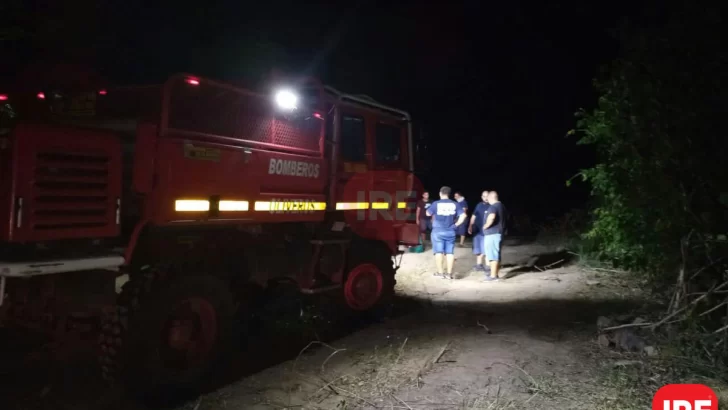 Oliveros: Bomberos rescataron a una mujer en el río Carcarañá