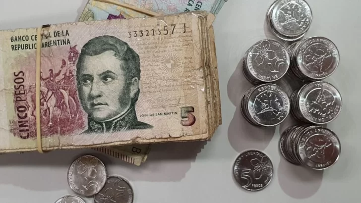 El billete de 5 pesos dejará de tener validez en febrero