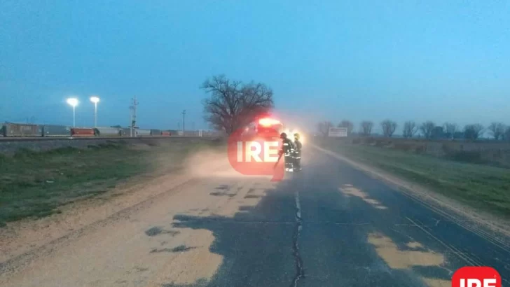 Se le abrió una boquilla a un camión y desparramó cereal en La Ribera