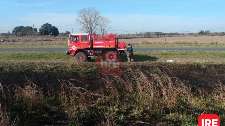 Las quemas en banquinas no cesan y bomberos tienen hasta tres salidas diarias