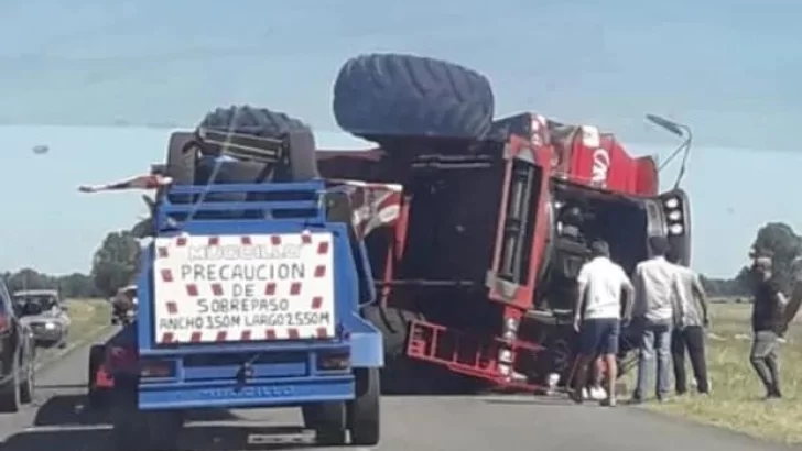 Un maquinista de Clarke herido tras volcar con su cosechadora camino a Tandil