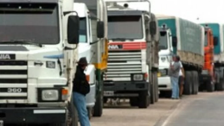 Timbúes colapsado por el paro de la UOCRA