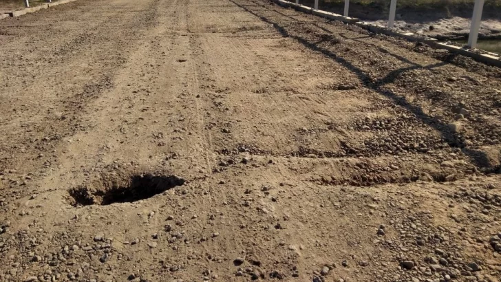 Vialidad hará arreglos en el puente de la Cañada tras los reiterados reclamos