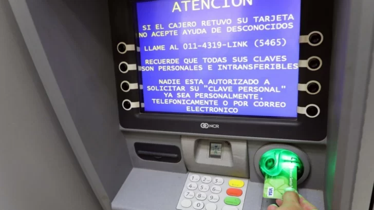 Anunciaron el cronograma de pago a empleados públicos