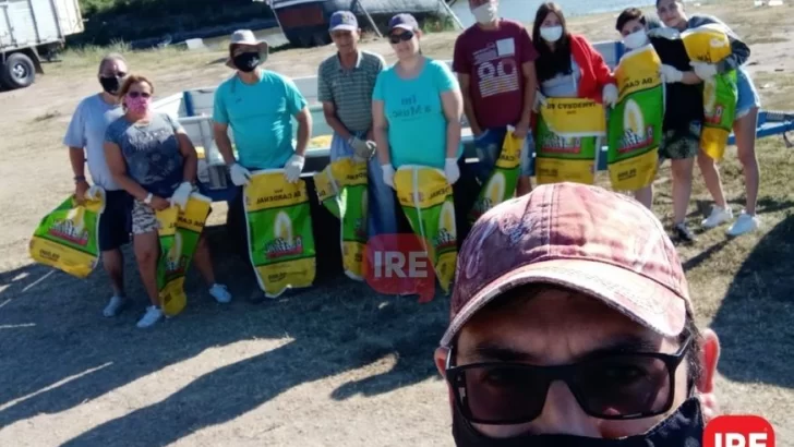 Voluntarios juntaron más de 600 kilos de basura en las costas de Gaboto