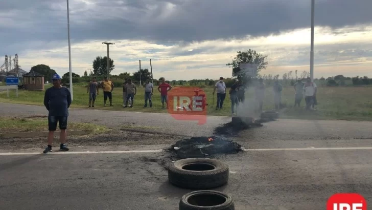 Dia 5: Los pescadores continúan los cortes y aguardan una propuesta
