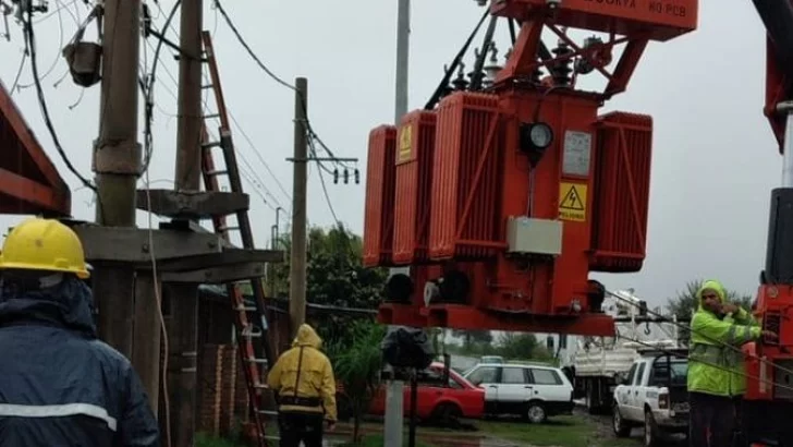 Medio Timbúes sin energía: La EPE cambió un transformador y volvió la luz