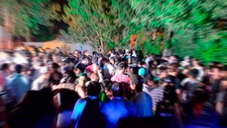 La Guardia Urbana terminó una multitudinaria fiesta clandestina en Timbúes