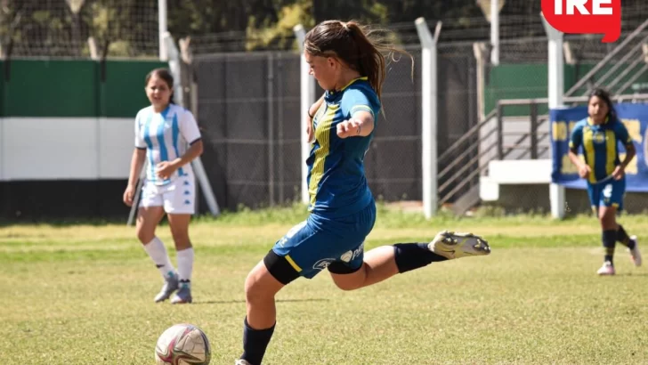 Alma, la joven promesa del fútbol femenino de Rosario Central