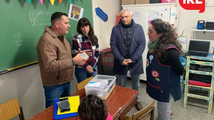 La Escuela Taller Nº 95 de Oliveros recibió un kit de robótica