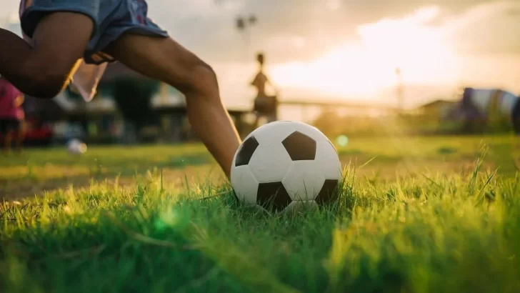 Por el calor se suspendió el fútbol infantil y se evalúa el mayor