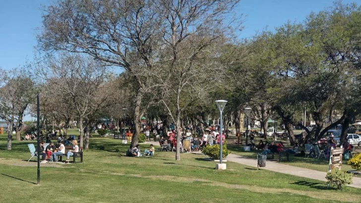 Agustine, Naoma y los Herederos estarán en Gaboto en Octubre