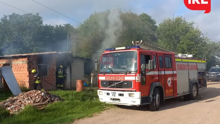 Se incendió una casa en Gaboto y las perdidas fueron totales: “Se quemó todo”