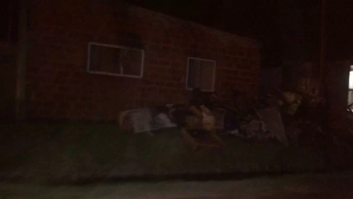 Dos incendios y denuncias irrumpieron la noche serodinense