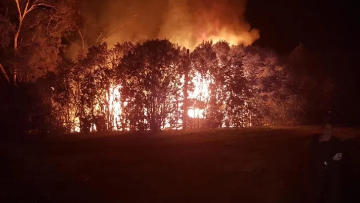 Conmoción: Un voraz incendio le quitó la vida a un niño de 5 años