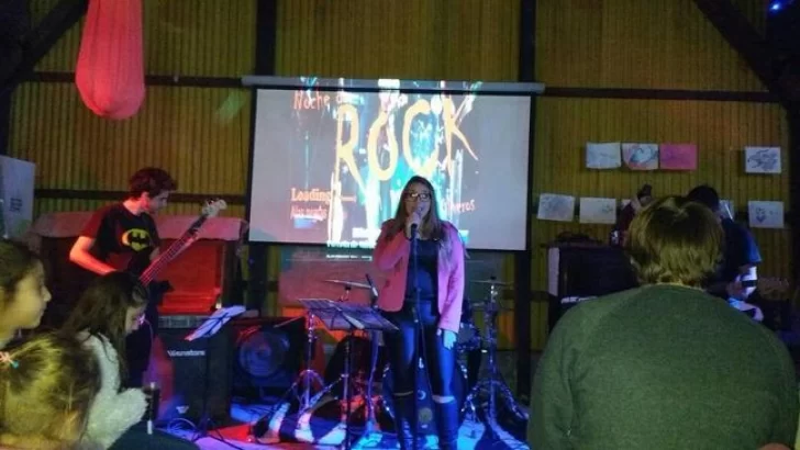 “Loading” la rockeó en Oliveros  y conmovió a público presente