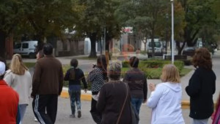 Para evitar la manifestación la ambulancia de la Clínica Maciel huyó en contramano