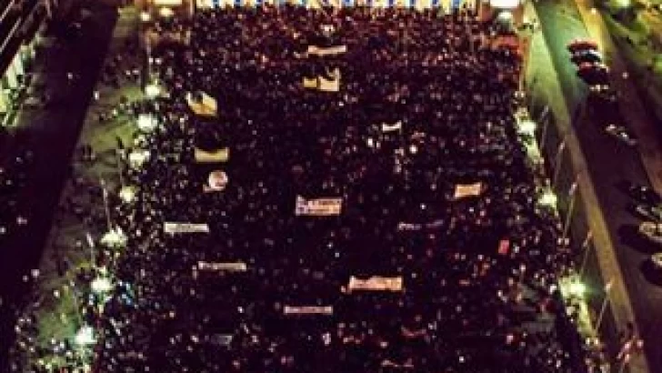 Una multitud marchó en Rosario el 24M
