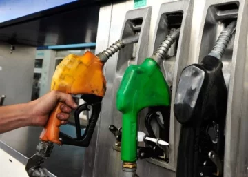 Aumentaron los combustibles en todas las estaciones y el litro está al filo de los mil pesos