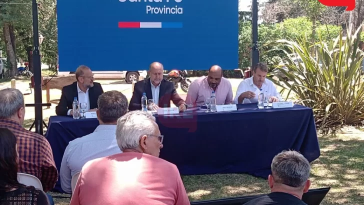 Perotti encabeza en La Ribera el acto de licitación para el desvío de tránsito pesado
