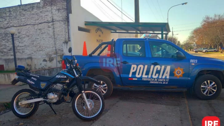 La policía de Maciel recibió una nueva moto para control vehícular y prevención