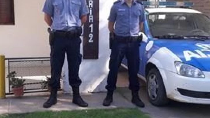 Dos policías guiaron un parto en Puerto Gaboto