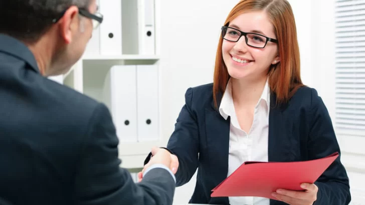 Jóvenes: Capacitación sobre búsqueda laboral