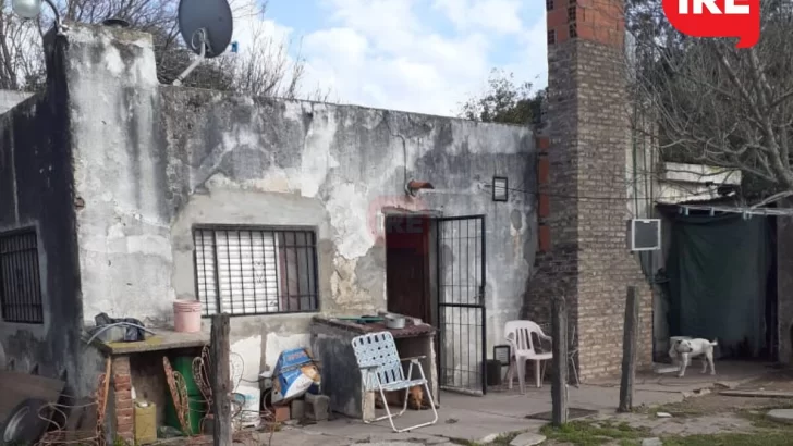 Reventaron una puerta y robaron electrodomésticos de una casa de campo