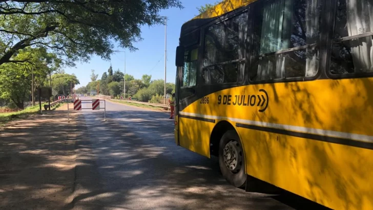 Los colectiveros iniciaron un paro hasta que se abone el aguinaldo