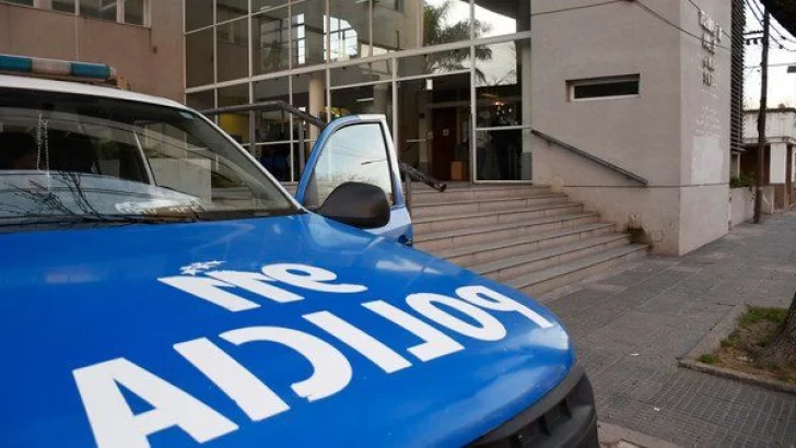 El joven que agredió a su ex pareja violando una domiciliaria quedó detenido
