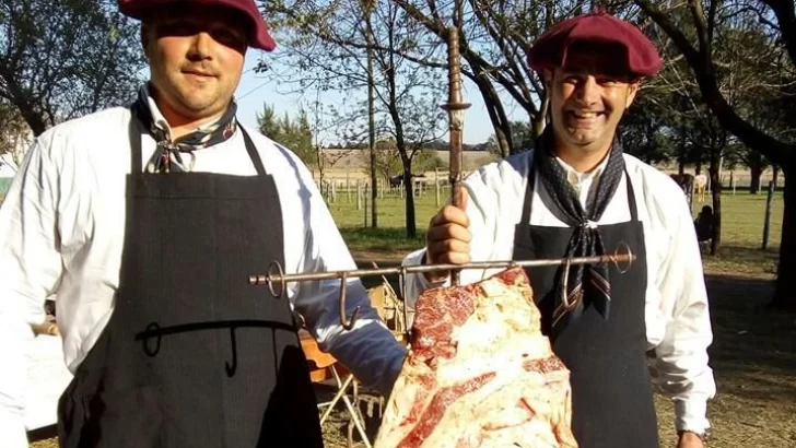 Un oliverense se coronó campeón del asado a la estaca