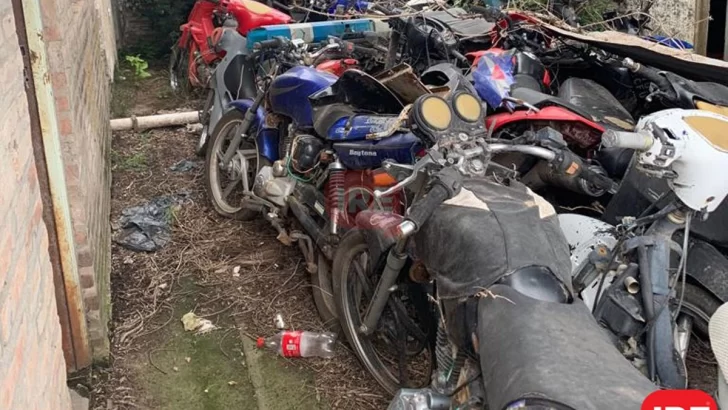 Vaciaron el patio de la comisaría: Sacaron más de 60 motos