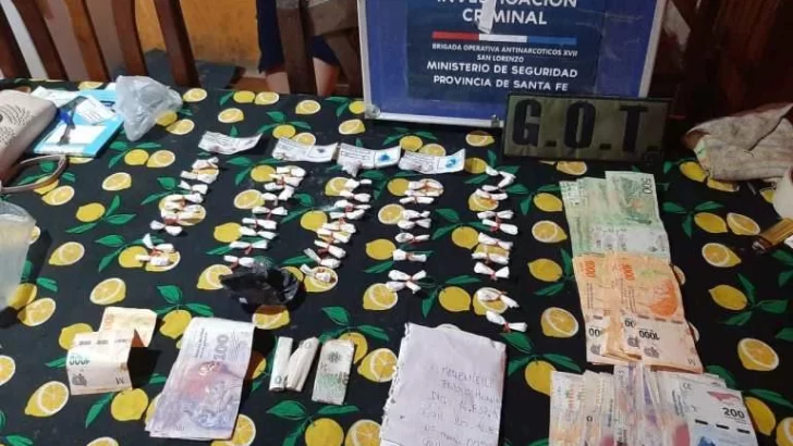 Secuestraron 50 dosis de cocaína en un allanamiento: Una mujer detenida