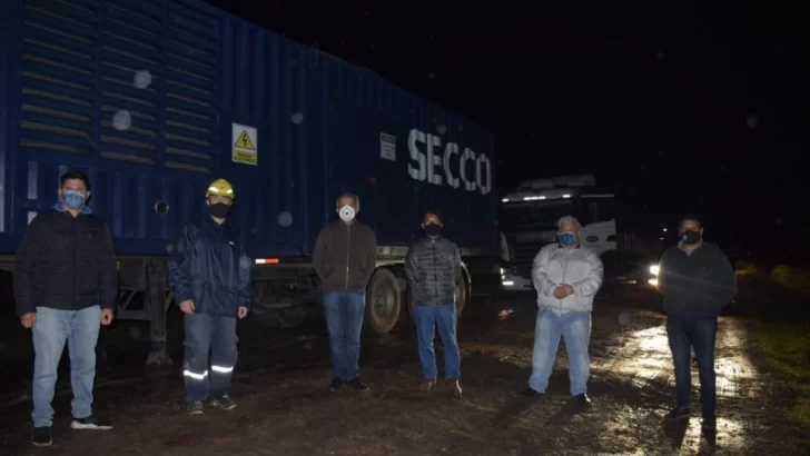 Seis barrios de Timbues estuvieron más de un día sin luz y enojó a los vecinos: La comuna alquiló un generador