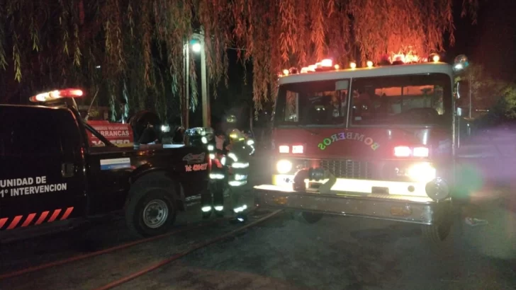 Se incendió por completo una casa en Barrancas: “Perdió todo lo que tenía”