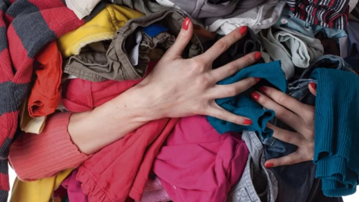 Tres amigas de Maciel juntan ropa de abrigo para ayudar a las familias más necesitadas