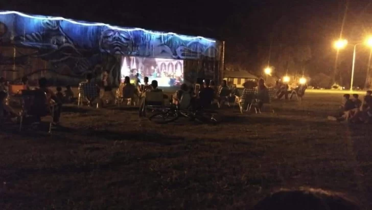 Monje invita a festejar la primavera en el predio del ferrocarril