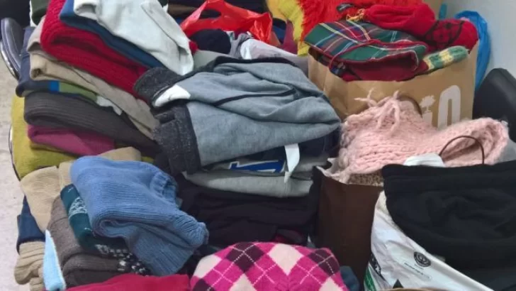 Bomberos de Maciel convocan a donar ropa de abrigo para ayudar a quienes lo necesiten