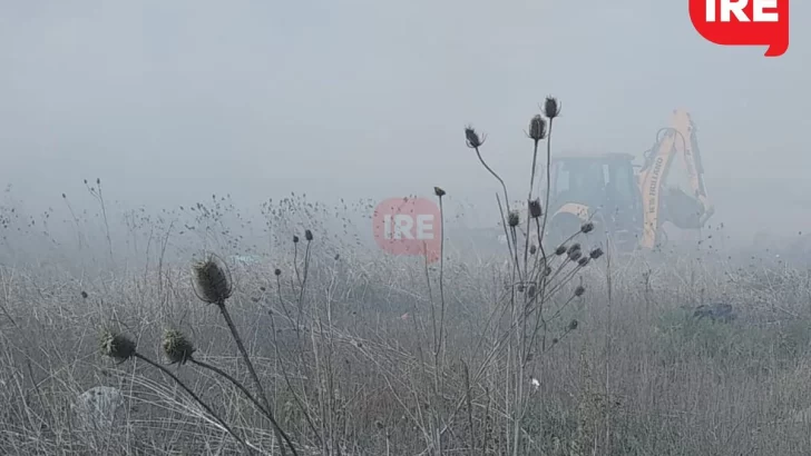Ardió el basural de Barrancas y el avance del fuego alertó a los campos linderos